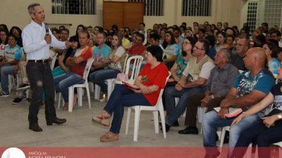 Grupo de Oração da RCC contou com a presença do Diácono Nivaldo Souza