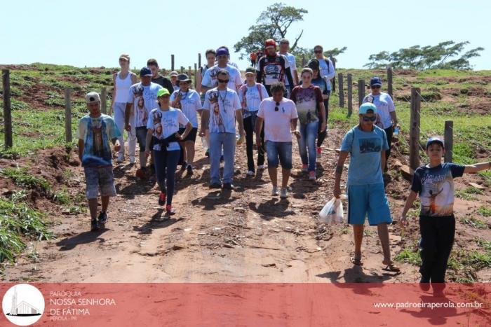 Em ato de Fé, campistas de Iporã fizeram uma peregrinação até o Recanto Nossa Senhora de Fátima 8