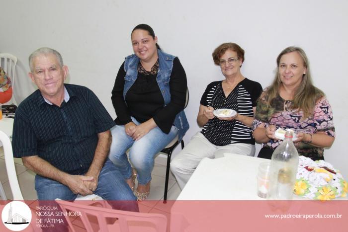 Pastoral Familiar se reuniu no ultimo sábado para rezar o Terço 25