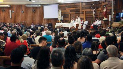 Missa na véspera e no dia de Natal reuniu grande número de fiéis na Igreja Matriz em Pérola