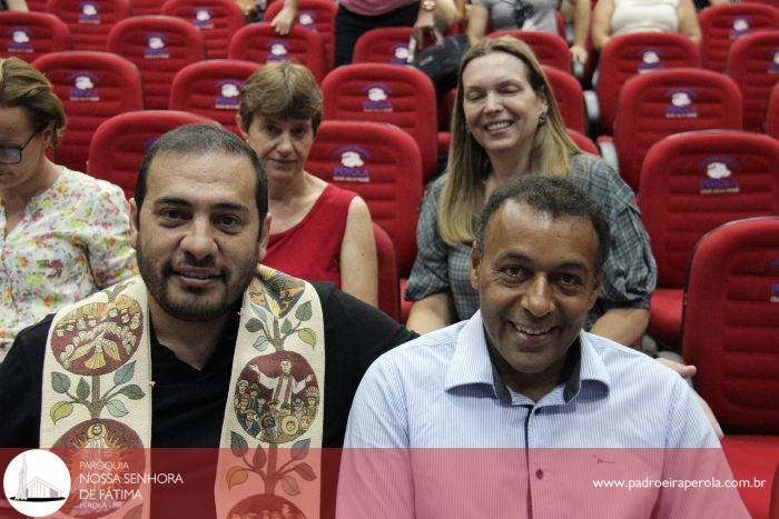 Educação: Padre Marcos esteve presente na abertura do Ano Letivo em Pérola 4