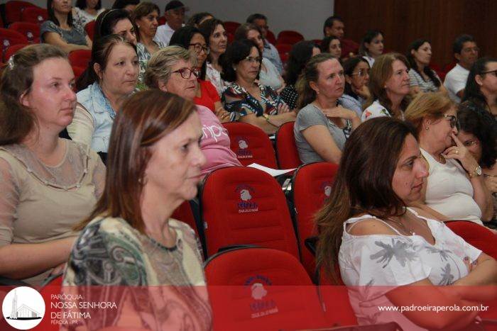 Educação: Padre Marcos esteve presente na abertura do Ano Letivo em Pérola 12