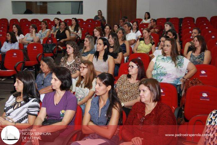 Educação: Padre Marcos esteve presente na abertura do Ano Letivo em Pérola 13