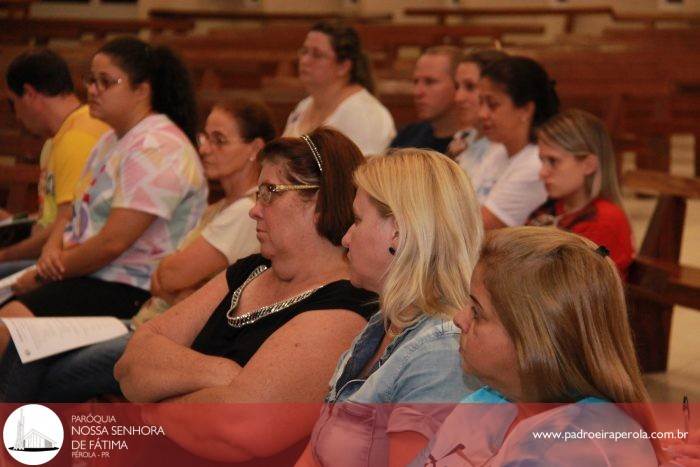 Padre reuniu a Pastoral da Liturgia para preparar o Tríduo Pascal 7