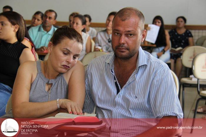 Paróquia realizou um encontro de "catequese para adultos" no final de semana 10