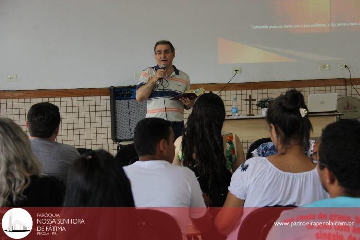 Paróquia realizou um encontro de "catequese para adultos" no final de semana 11