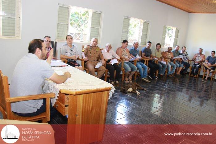 Padre Marcos apresenta a Novena do Dízimo para agentes da Pastoral do Dízimo 9