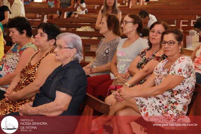 Pérola tem missa todas as quartas-feiras às 15h na Igreja Matriz 12