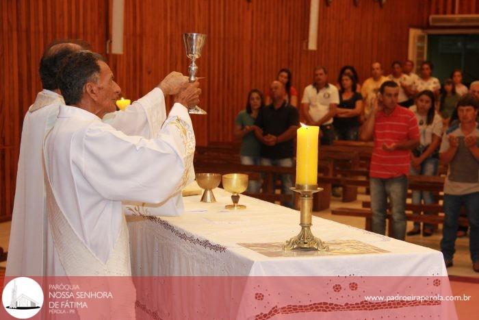 Igreja Matriz: Celebração Eucarística ao Sagrado Coração de Jesus e Adoração 8