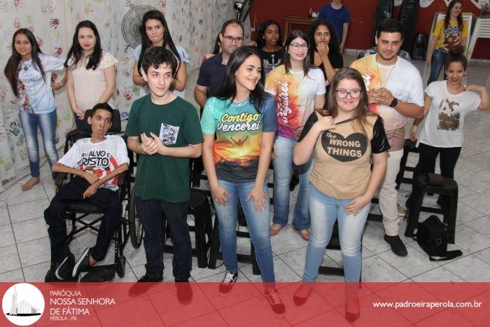 Evangelização: Jovens de Pérola participaram do grupo "Meu Alvo é Cristo" em Umuarama 10