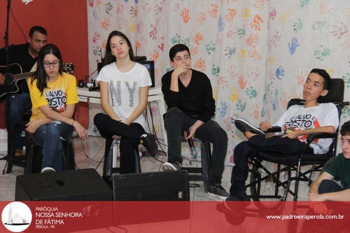 Evangelização: Jovens de Pérola participaram do grupo "Meu Alvo é Cristo" em Umuarama 36
