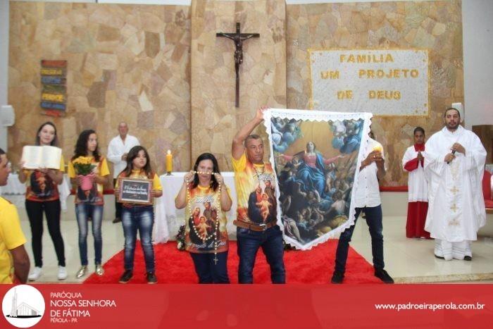 Padre Marcos presidiu uma missa na Semana da Família em Icaraíma 6