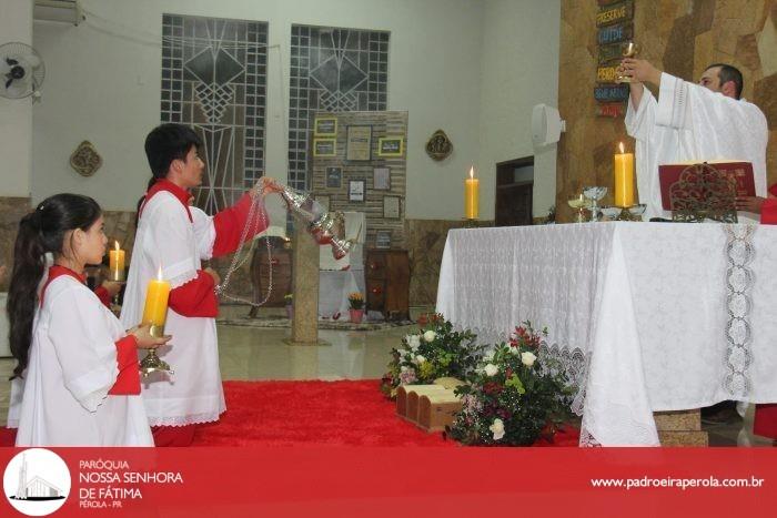 Padre Marcos presidiu uma missa na Semana da Família em Icaraíma 22