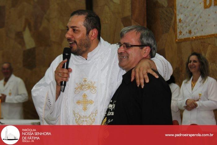 Padre Marcos presidiu uma missa na Semana da Família em Icaraíma 31