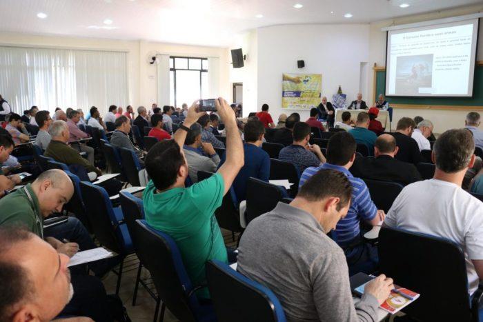 Padre Marcos participa do Encontro Regional dos Presbíteros em Londrina 4