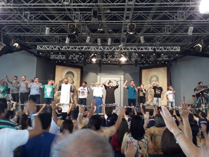Campistas de Pérola participaram de um encontro na Canção Nova 29