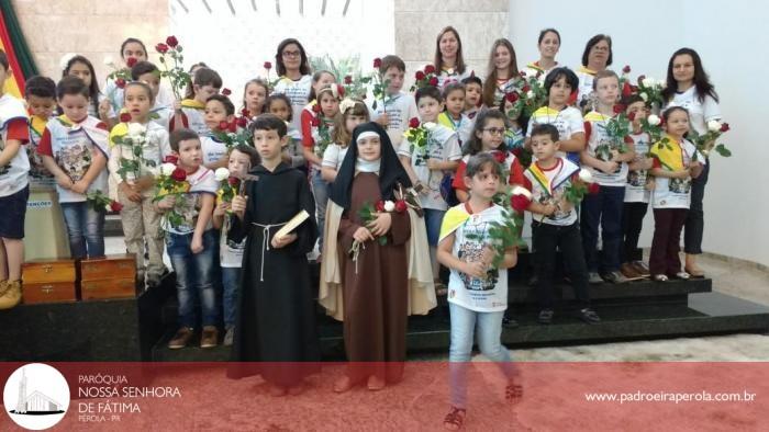 Crianças da IAM participam da Missa de abertura do mês missionário 5