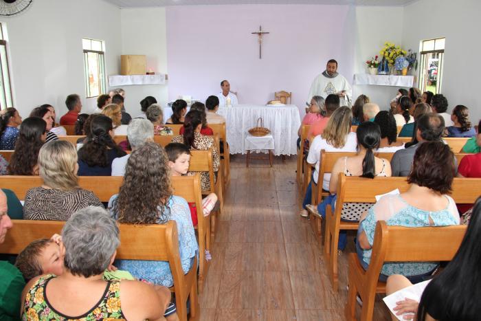 Missa é celebrada na Capela Nossa Senhora do Rocio em Pérola 4