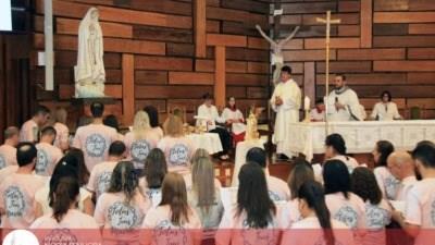 Missa e Consagração à Nossa Senhora