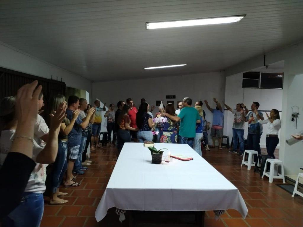 Grupo "Porque Ele Vive" da CEB São Marcos recebe novas familias 4