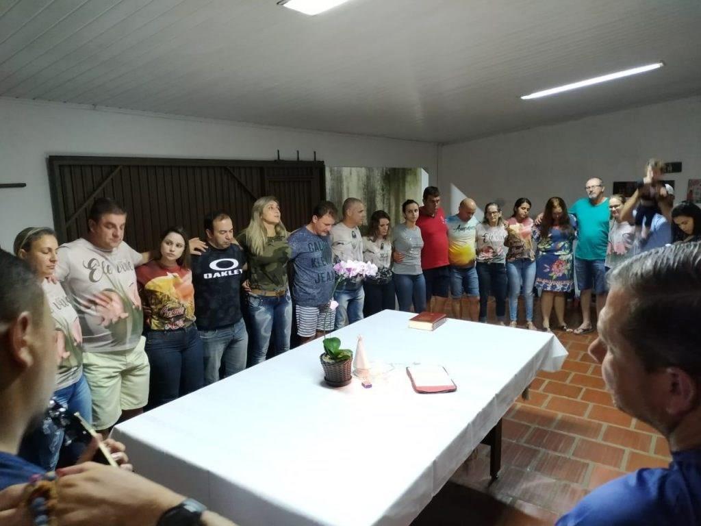 Grupo "Porque Ele Vive" da CEB São Marcos recebe novas familias 6