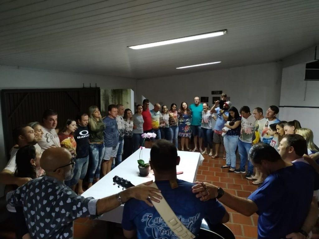 Grupo "Porque Ele Vive" da CEB São Marcos recebe novas familias 8