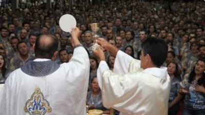 Encerramento do acampamento reuniu vários fiéis para a Santa Missa