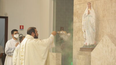 Semana em louvor a Nossa Senhora de Lourdes