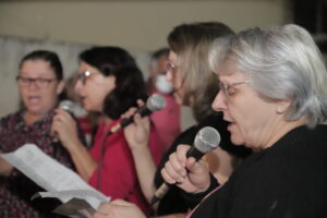 Padre celebrou Missa em residência pelos enfermos da comunidade Nossa Senhora de Lourdes 31