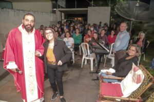 Padre celebrou Missa em residência pelos enfermos da comunidade Nossa Senhora de Lourdes 40