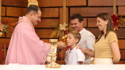 Primeira Eucaristia | Domingo 14 dezembro