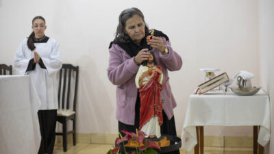 Missa na Capela Sagrado Coração de Jesus (Pindorama)