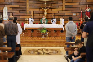 Missa com a participação dos peregrinos do “Caminhos da Fé” 17